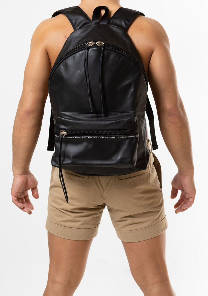 CREATION JOURNEY/ BACK PACK_COW,, medium image number 1